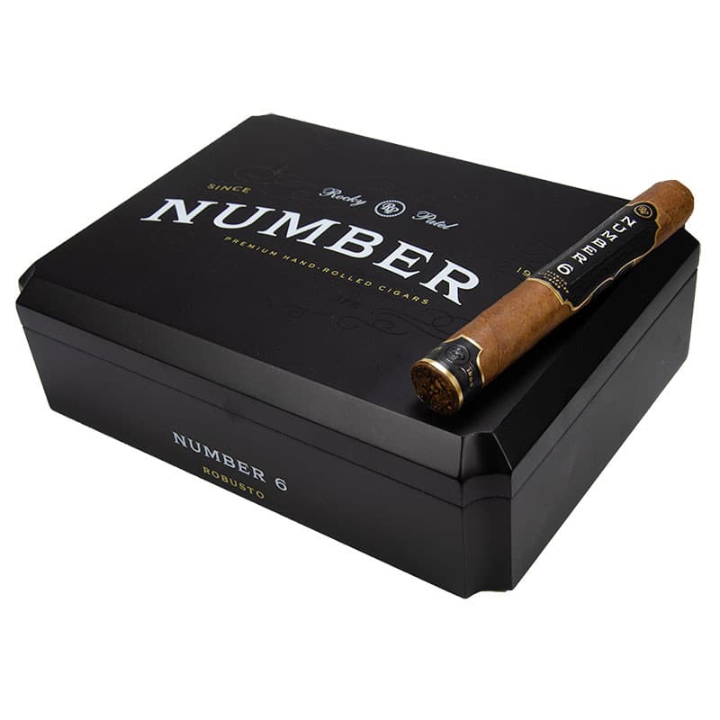 Rocky Patel / No. 6 Robusto